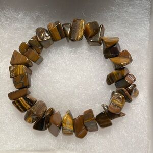 Gorgeous handcrafted stretch tigers eye bracelet